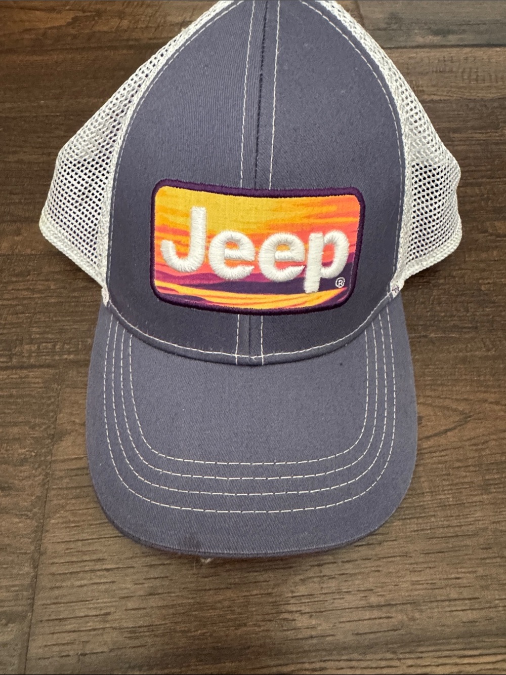 Unisex Jeep Gray Hat with White Mesh and Sunset Patch